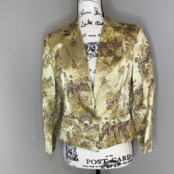Amazing gold newport news blazer - Picture 1 of 8